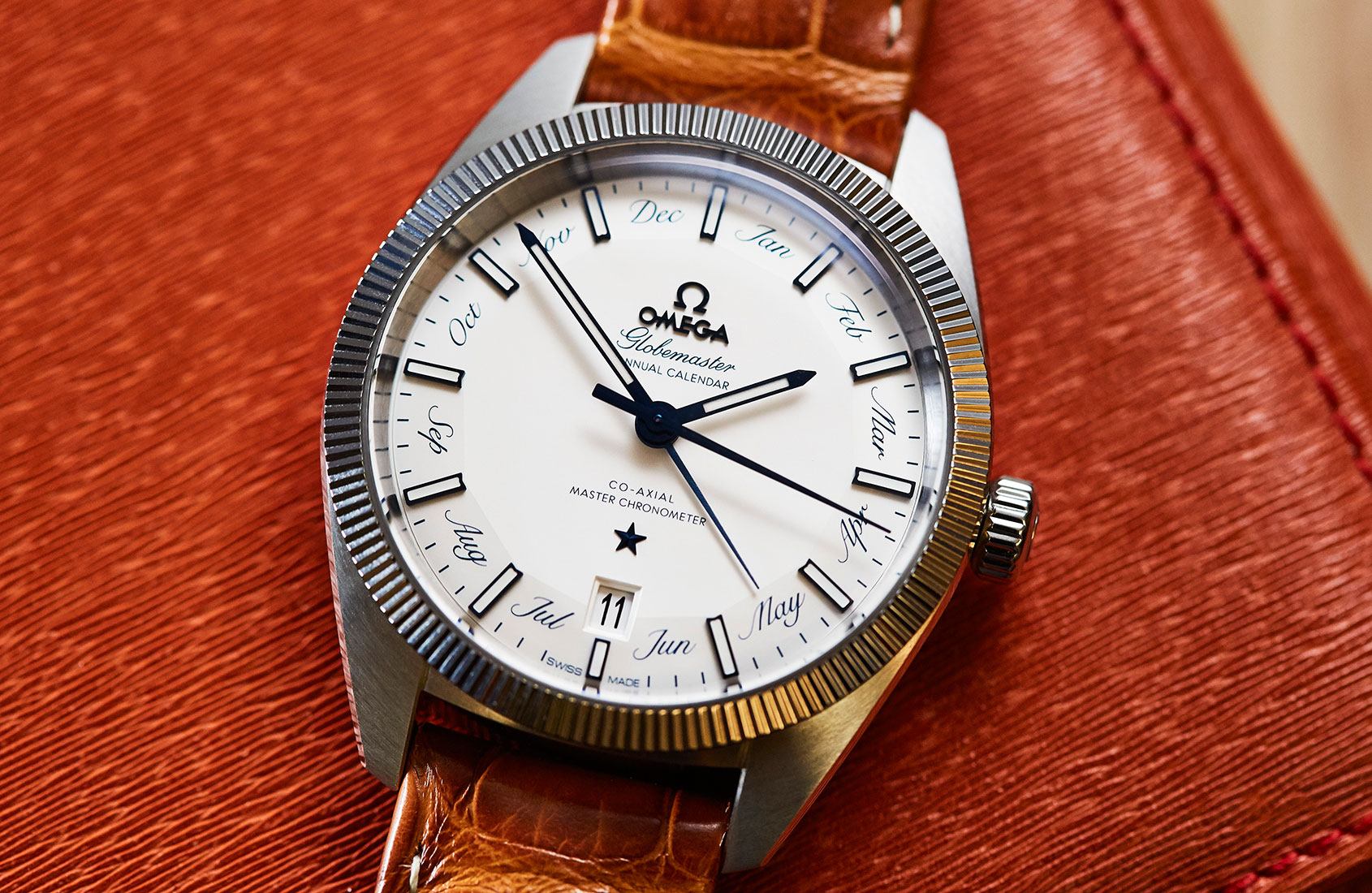 Omega globemaster-annual-calendar-JR-